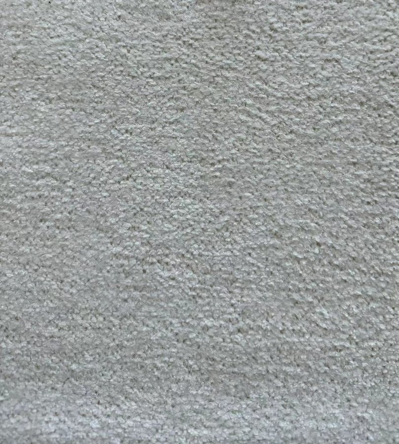 2357-10 Miley Ivory