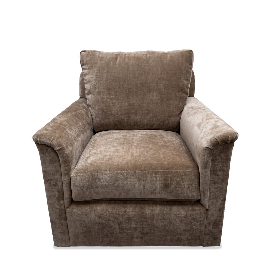 2634 Chelsey Chair Head-on October 2026