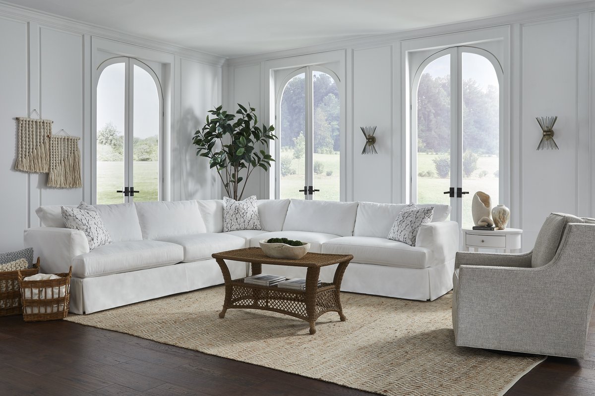 D92100 Bentley Sectional Room Scene