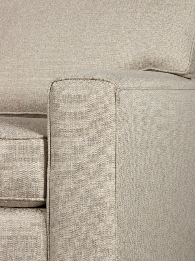 2023-700Q2 Leigh Sofa Detail