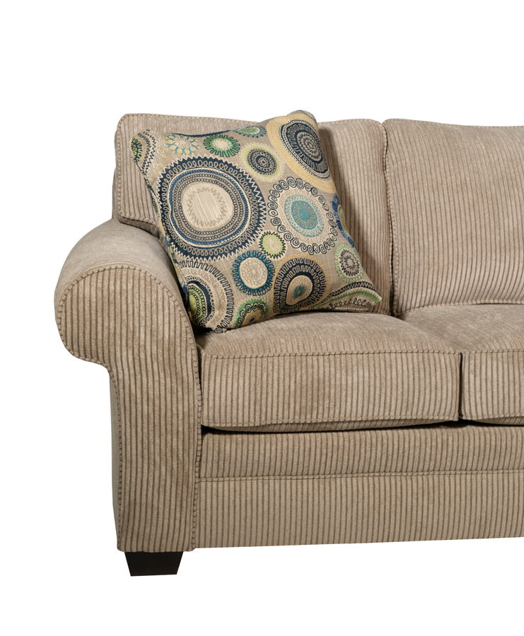 7902-3Q1 Sofa Front